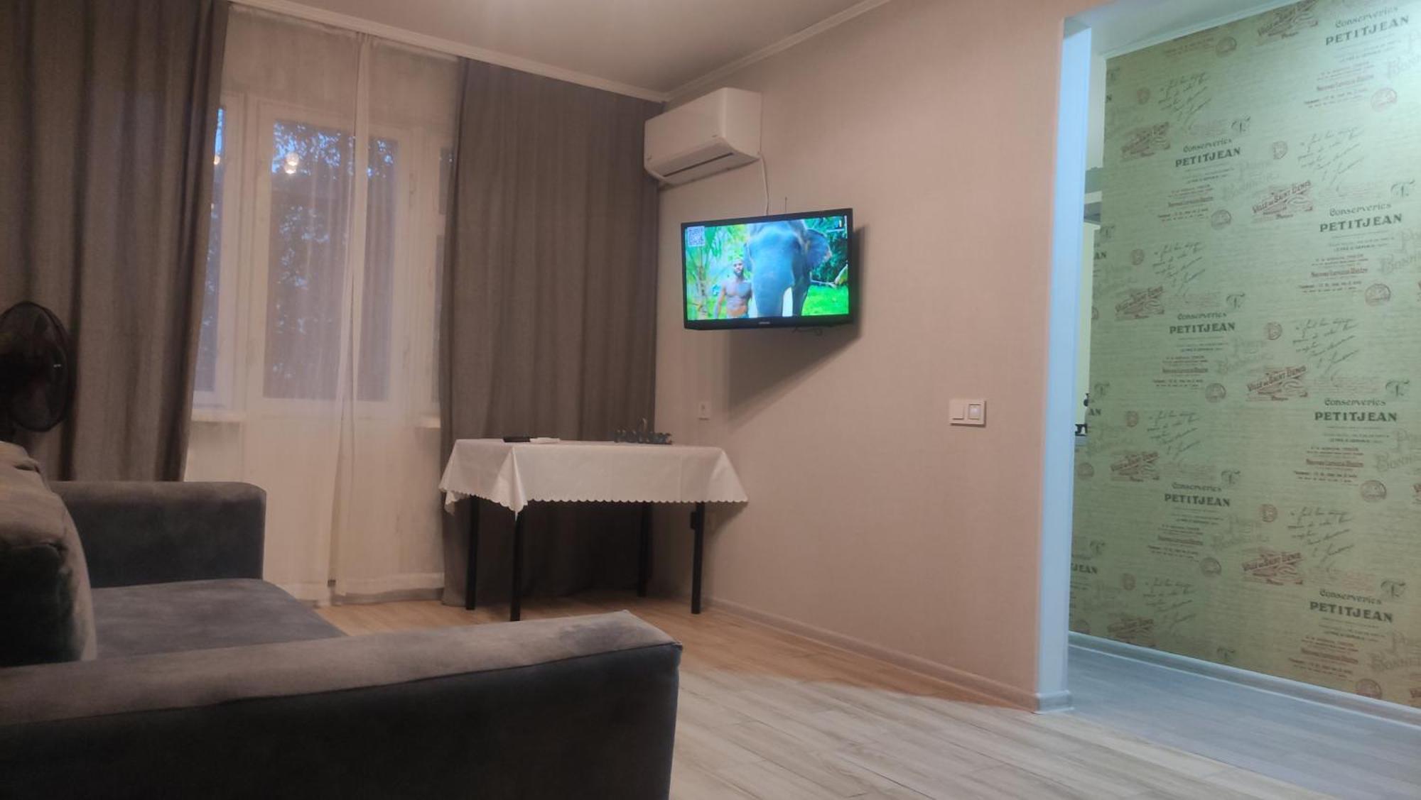 Apartment Near City Center On Peremohy Avenue 46 Τσέρνιγκοφ Εξωτερικό φωτογραφία